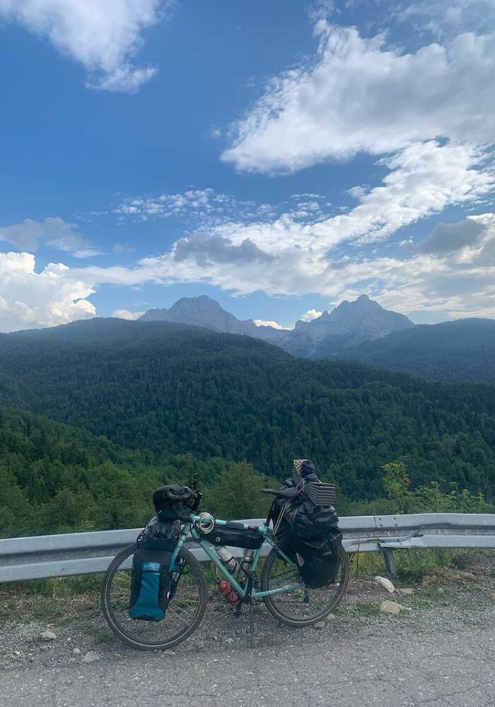 viajar en bicicleta por montenegro