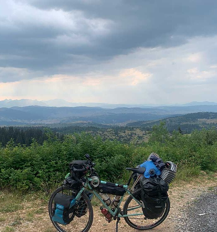 viajar en bicicleta por montenegro