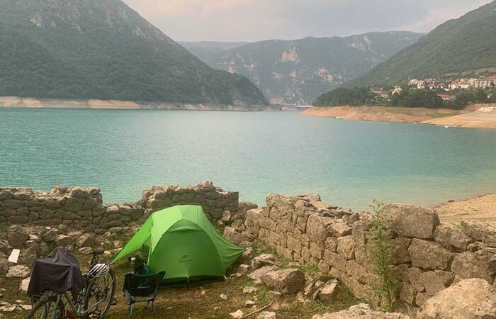 viajar en bicicleta por montenegro