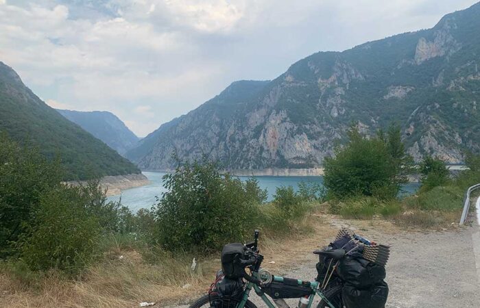 viajar en bicicleta por montenegro